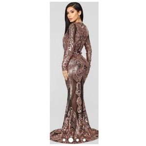 NET Fashion Nova Gold Sequin Gown